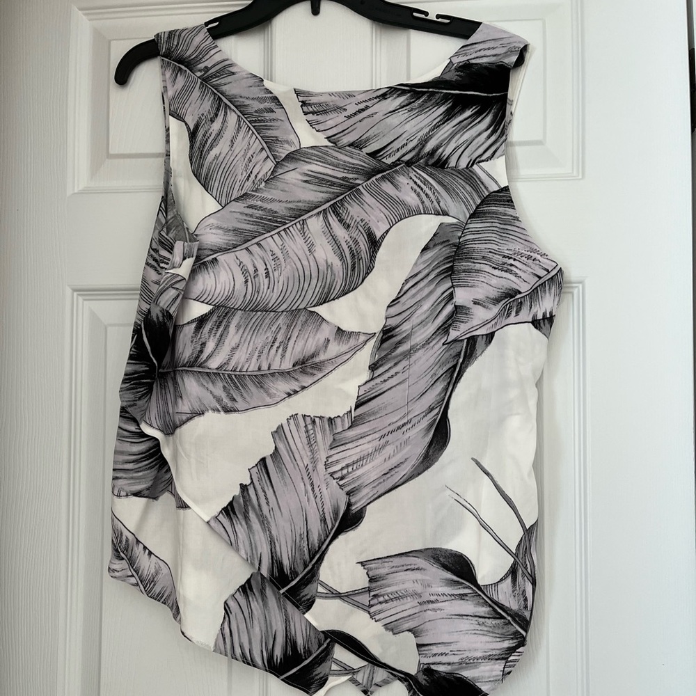 Woman’s Milano top.